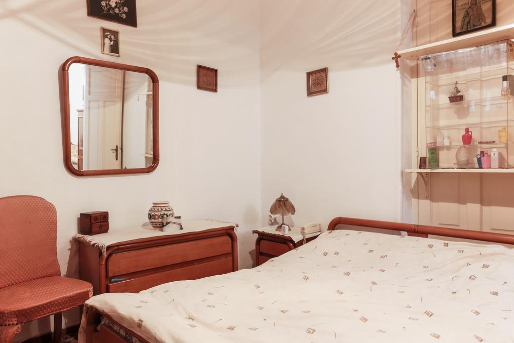 Filopappou Home Атина Екстериор снимка