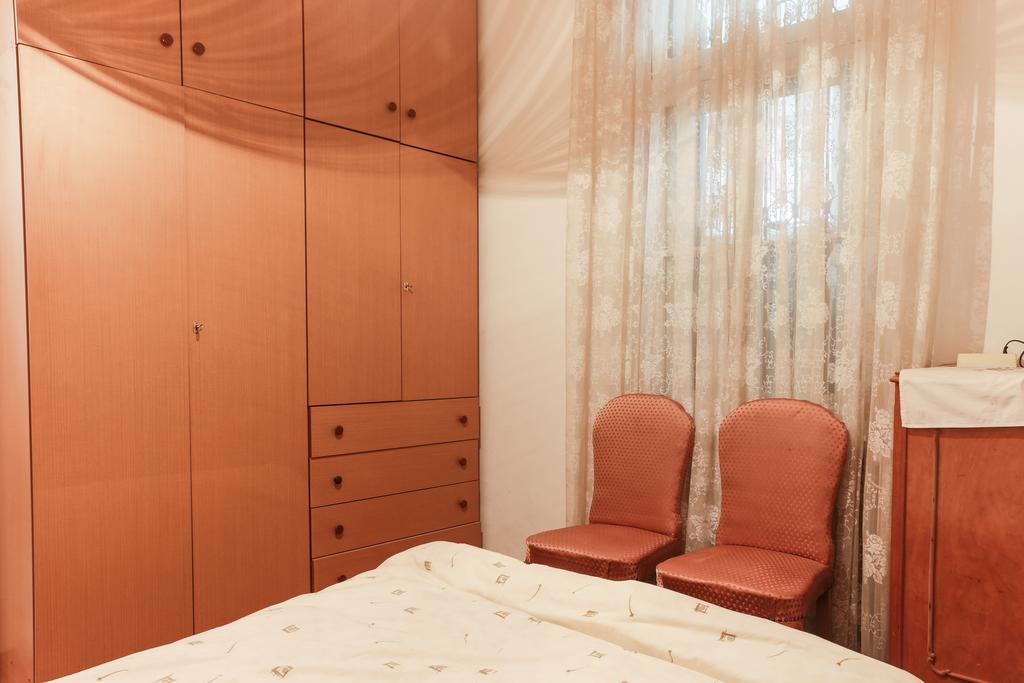 Filopappou Home Атина Екстериор снимка